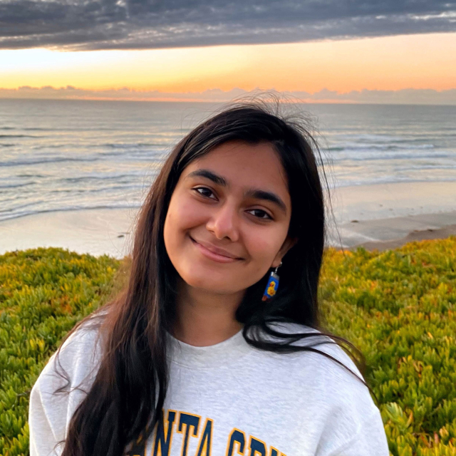 picture of Mira in front of ocean